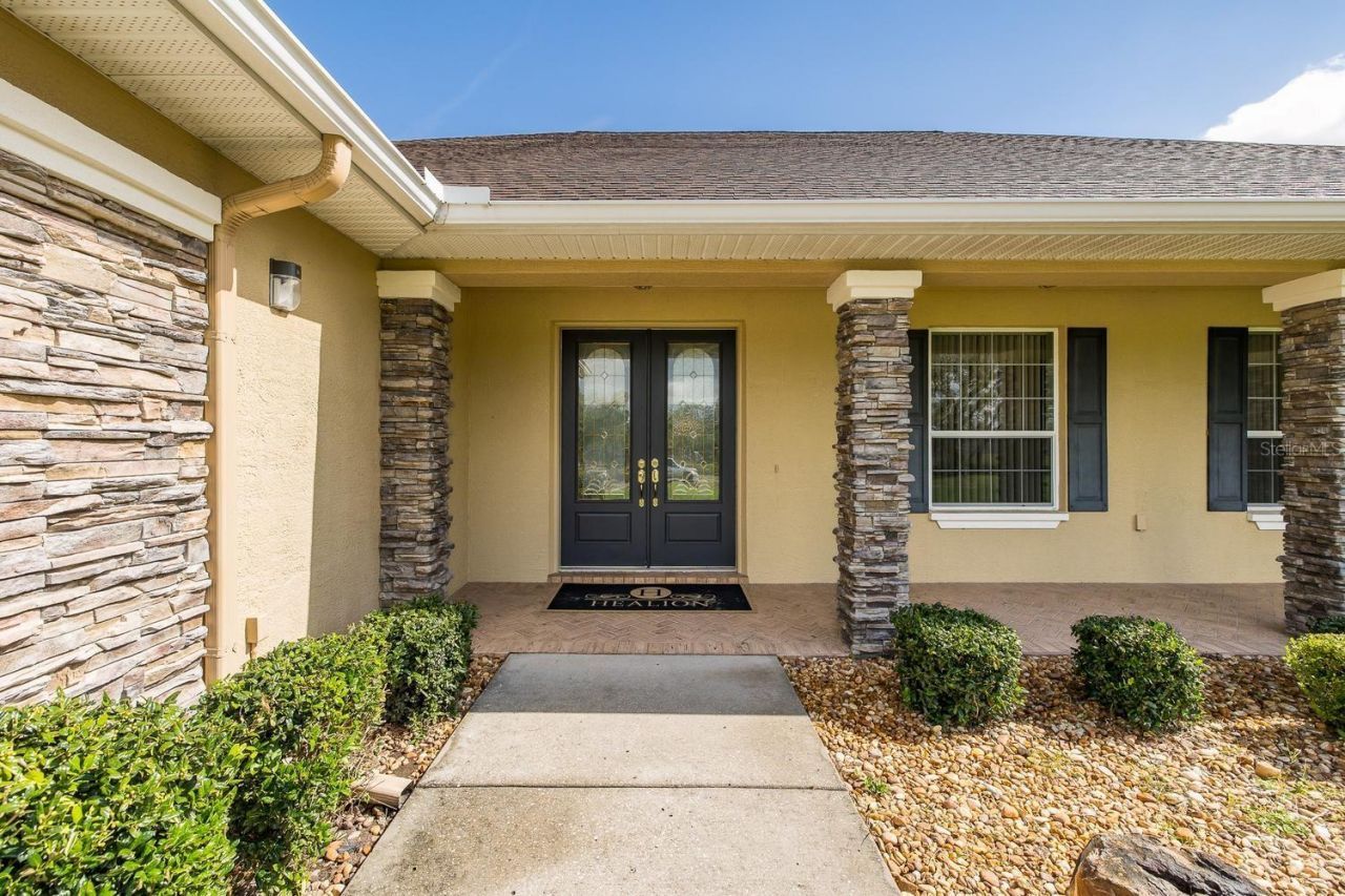 343 Royal Palm Way, Spring Hill, FL 34608 Photo