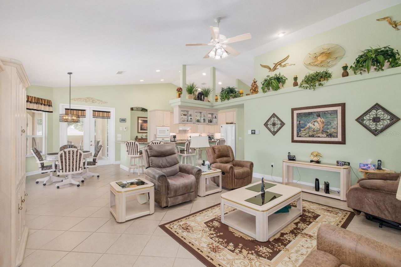 343 Royal Palm Way, Spring Hill, FL 34608 Photo