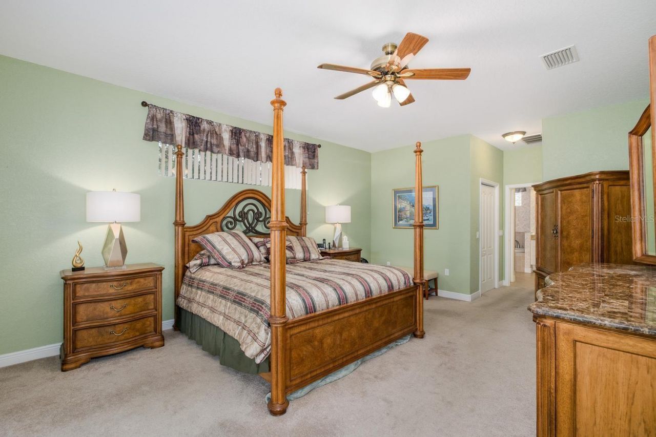343 Royal Palm Way, Spring Hill, FL 34608 Photo