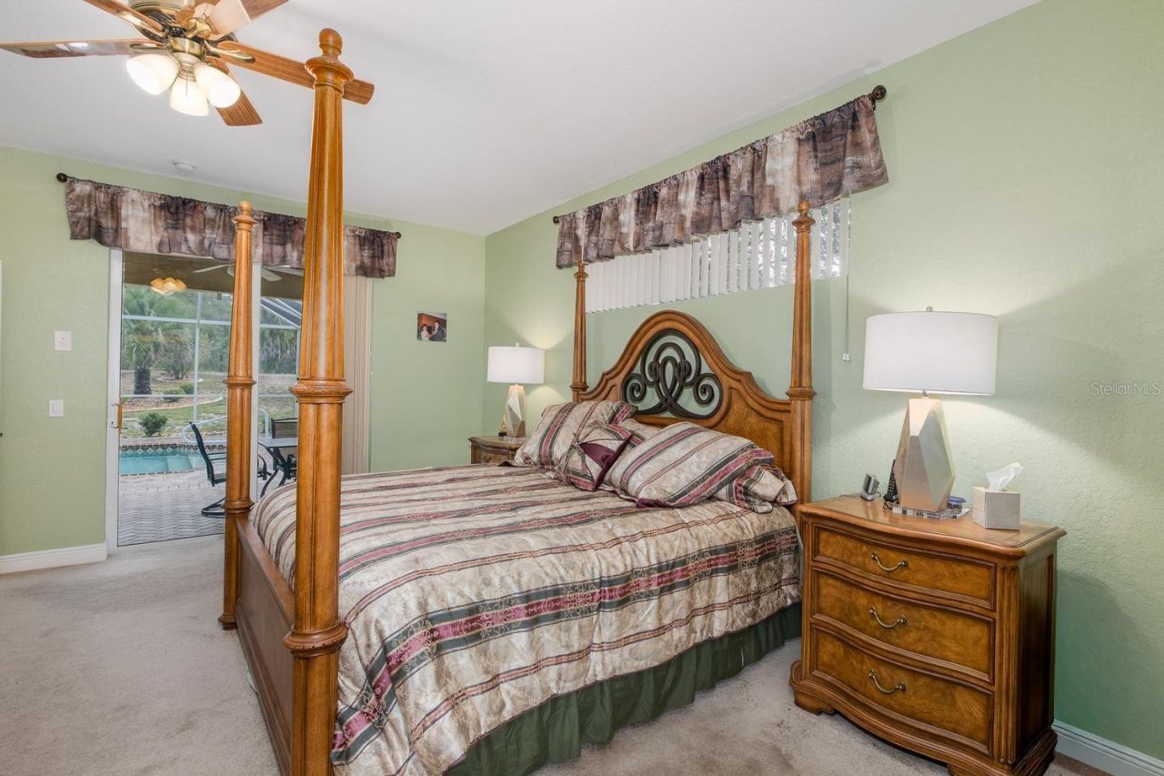 343 Royal Palm Way, Spring Hill, FL 34608 Photo