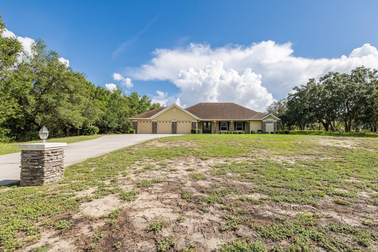 343 Royal Palm Way, Spring Hill, FL 34608 Photo