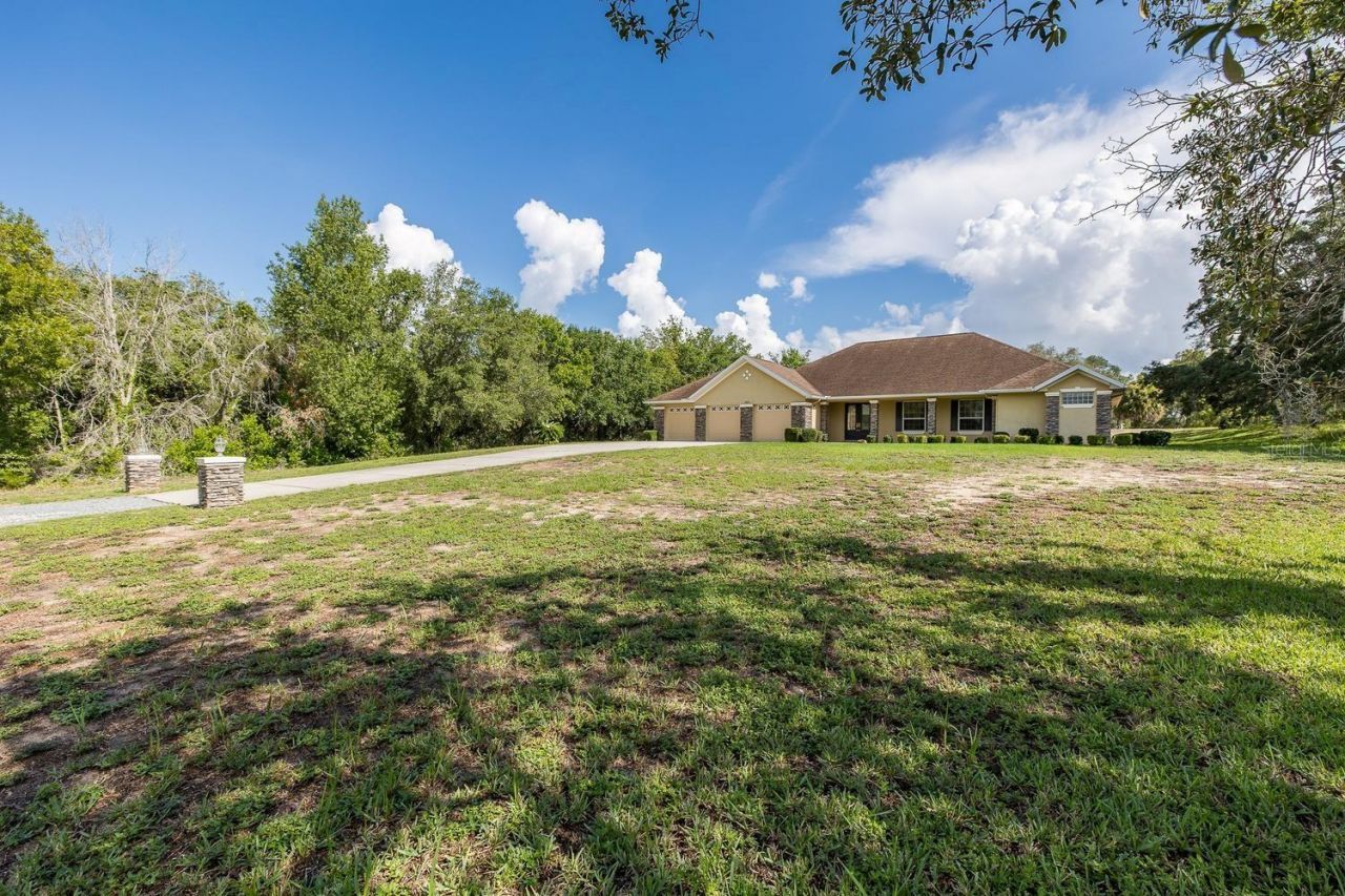 343 Royal Palm Way, Spring Hill, FL 34608 Photo
