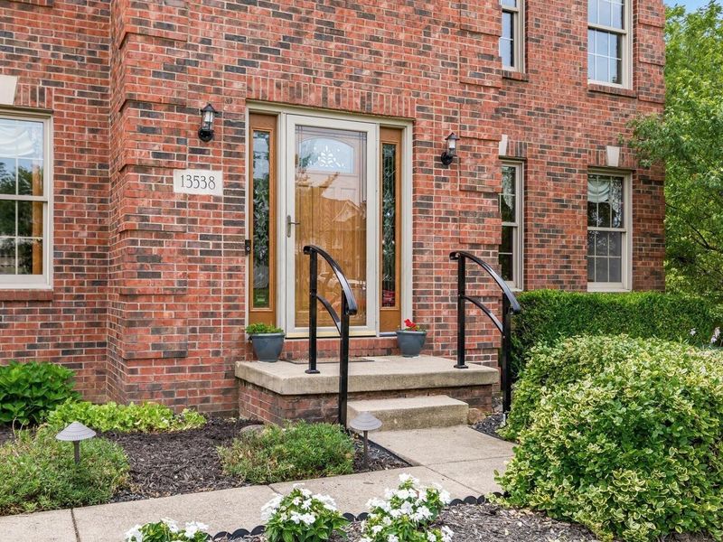 13538 Old Gate Drive NW, Pickerington, OH 43147 Photo 3