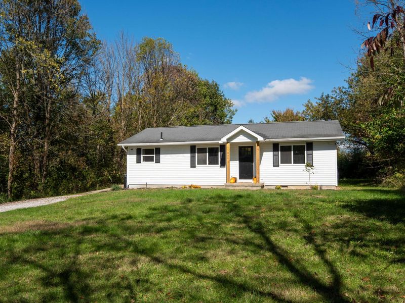 934 Winesap Drive, Howard, OH 43028 Photo 1