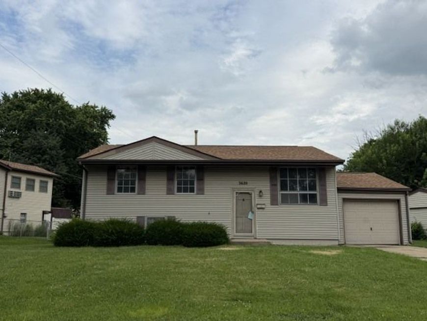 Main Photo