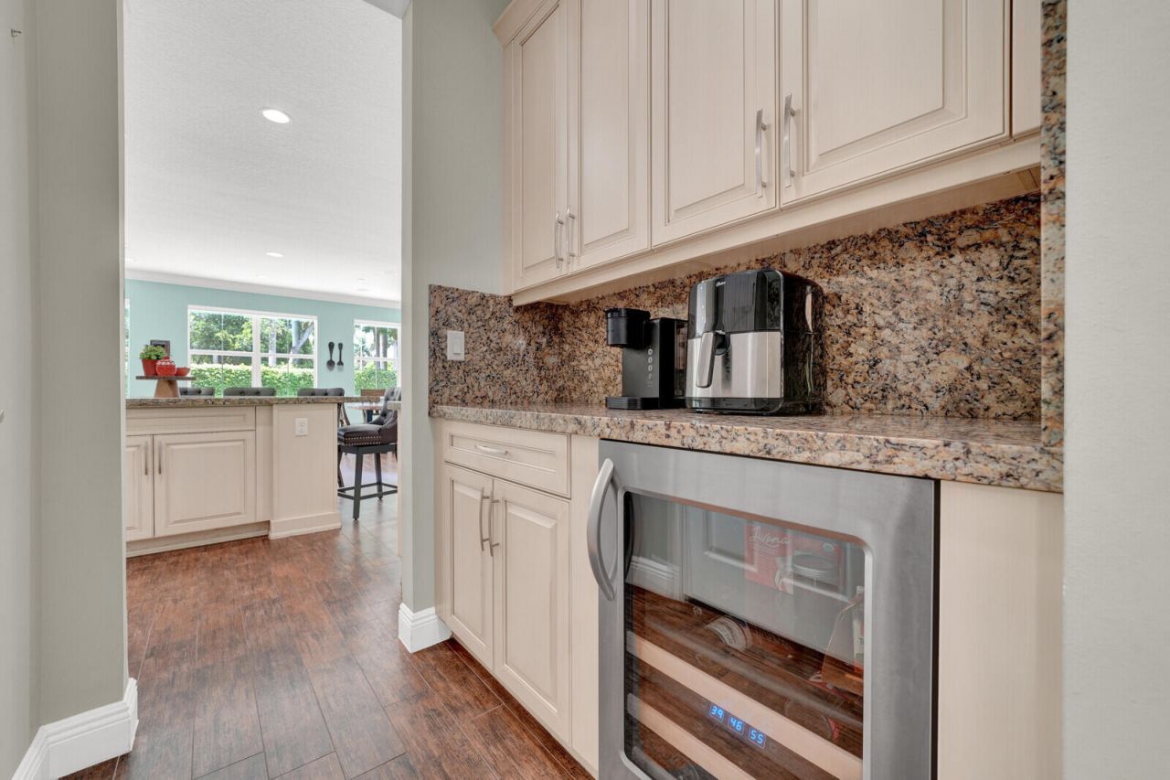9535 Phipps Lane, Wellington, FL 33414 Photo