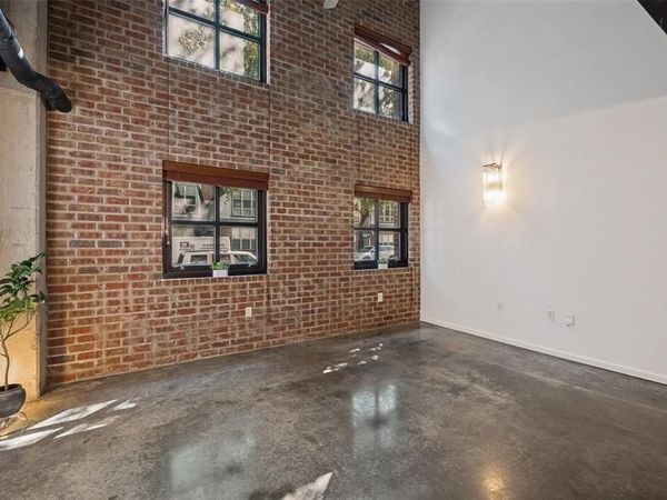 3110 Thomas Avenue , Unit 109, Dallas, TX 75204