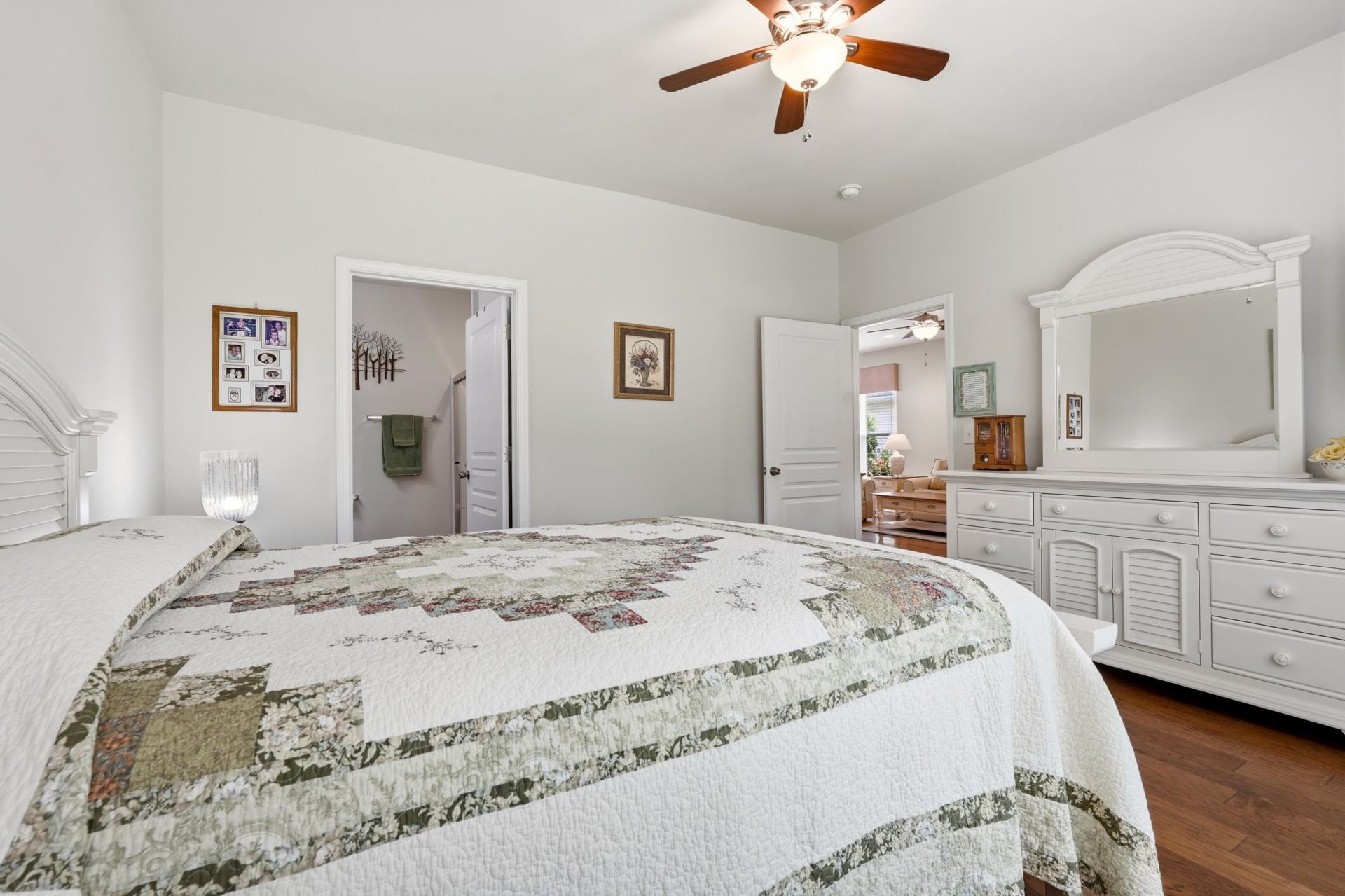 2313 Ordsall Ct.  Photo 13