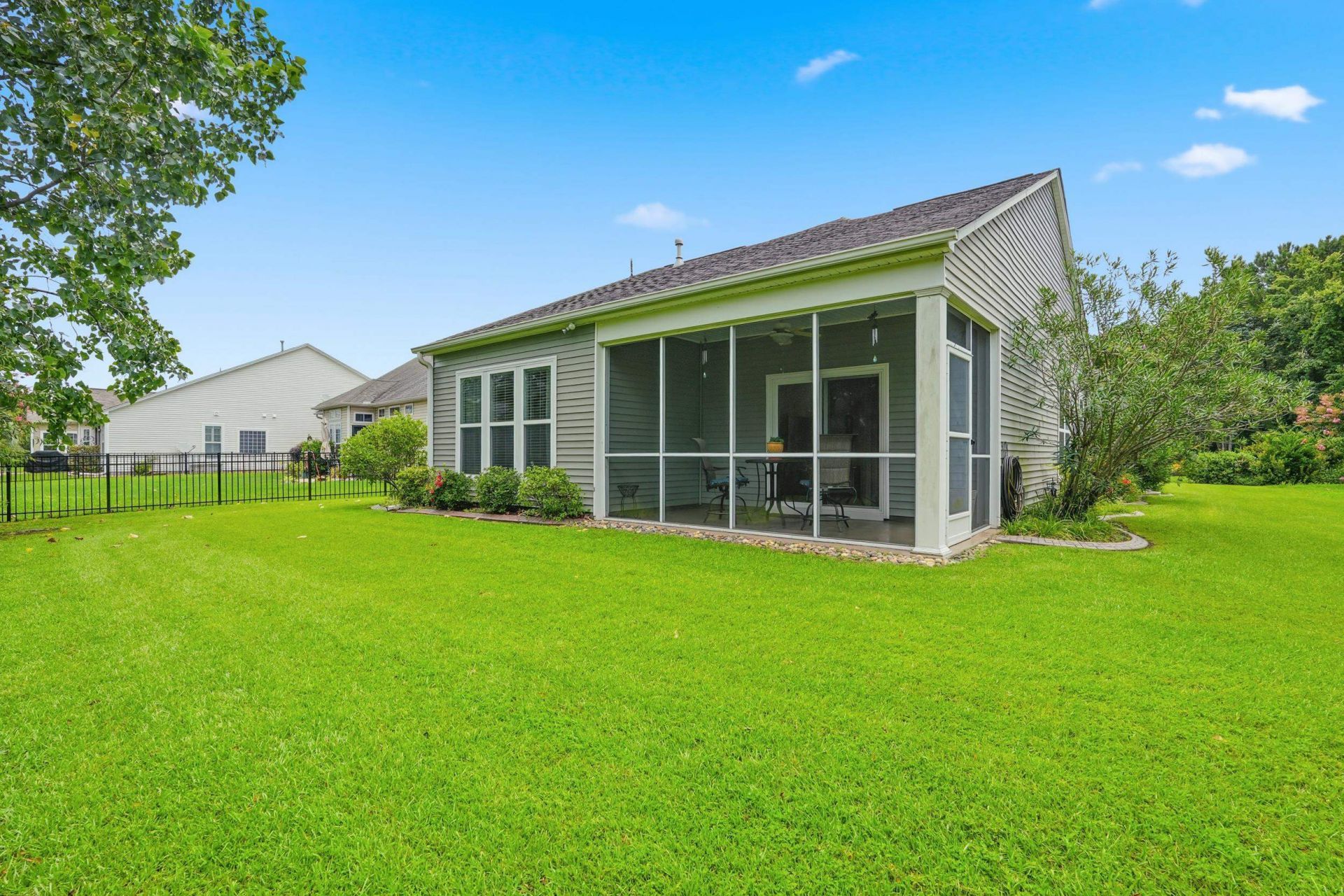 2313 Ordsall Ct.  Photo 27