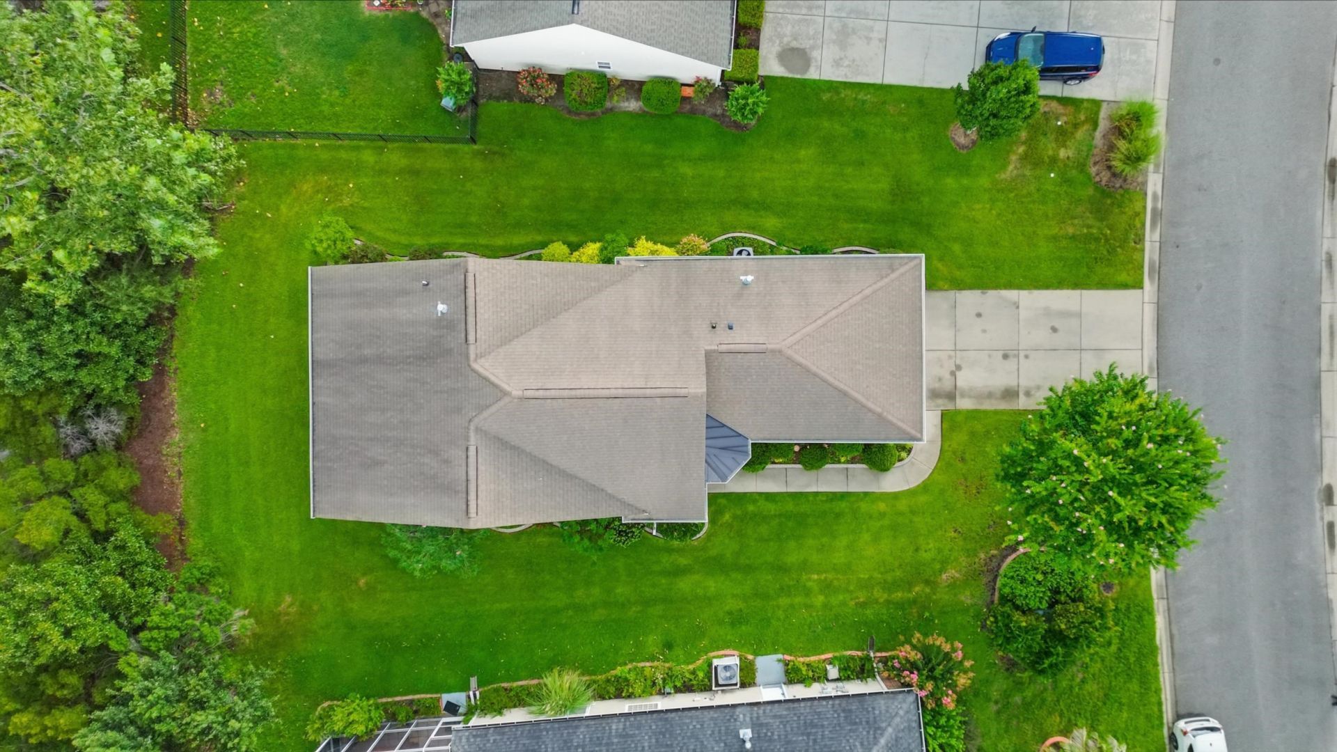 2313 Ordsall Ct.  Photo 37