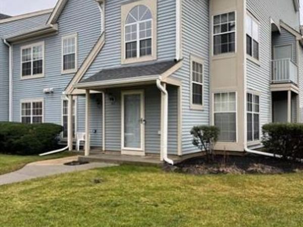 142 ANDOVER , Unit BLDG 14, ROBBINSVILLE, NJ 08691