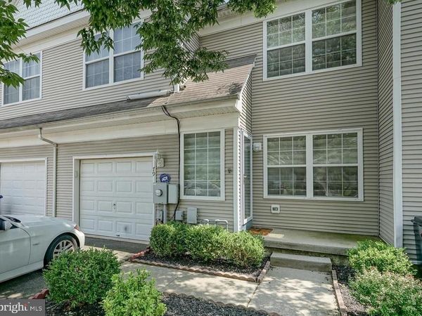 79 TATTERSALL DRIVE , BURLINGTON, NJ 08016