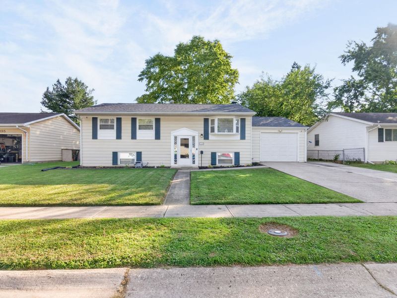 1129 Hawthorne Drive, Sidney, OH 45365 Photo 2