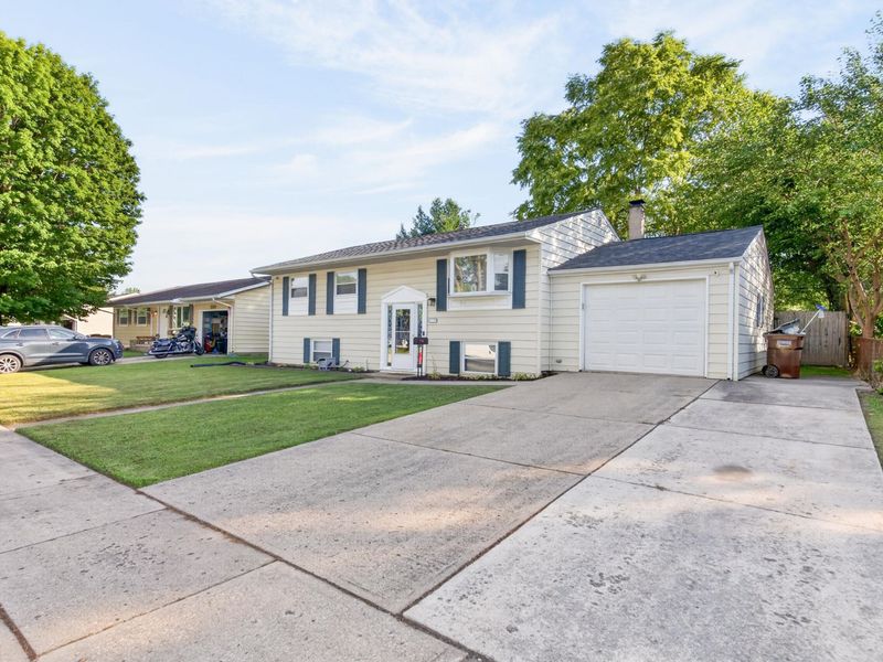 1129 Hawthorne Drive, Sidney, OH 45365 Photo 3