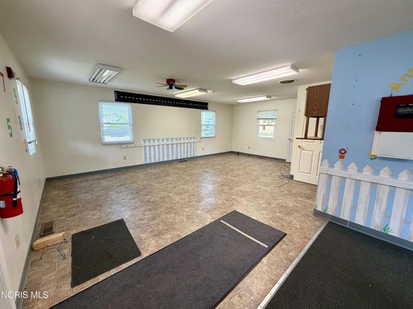 211 Emerald Road , Paulding, OH 45879