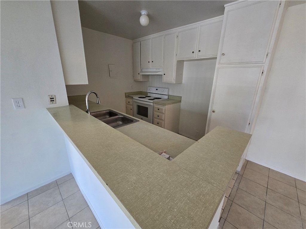 2501 W Sunflower, Unit F4, Santa Ana, CA 92704 Main Photo