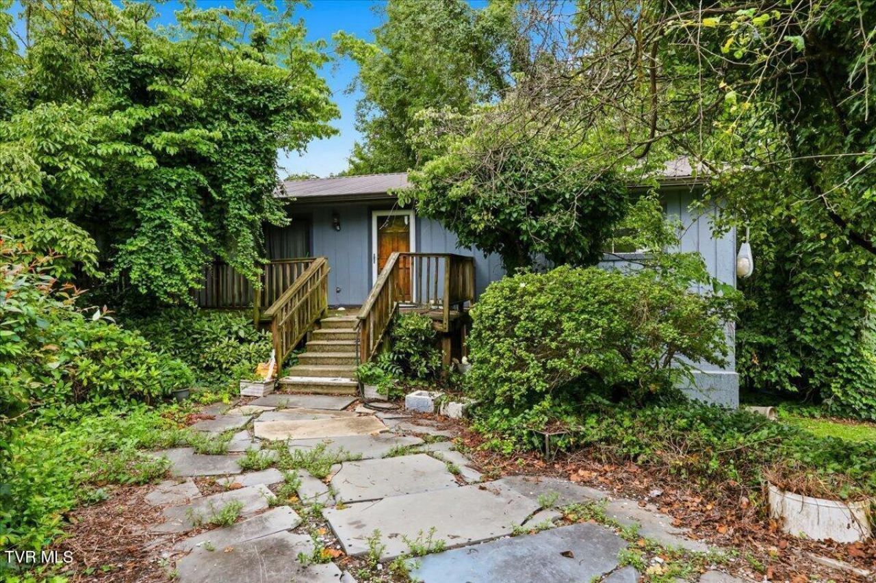 12213 Chapman Highway, Seymour, TN 37865 Main Photo