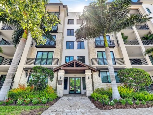 1130 3RD AVE S, Unit 512, NAPLES, FL 34102