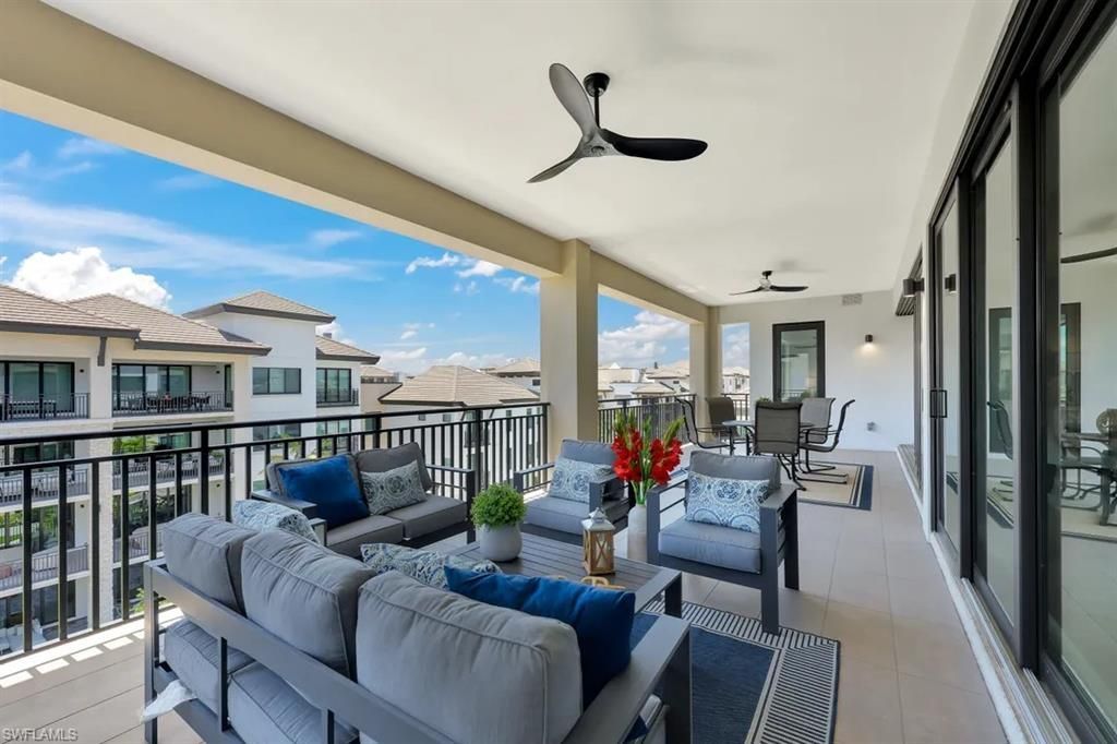 1130 3rd Ave S, Unit 512, Naples, FL 34102 Photo