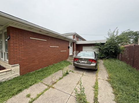 Main Photo