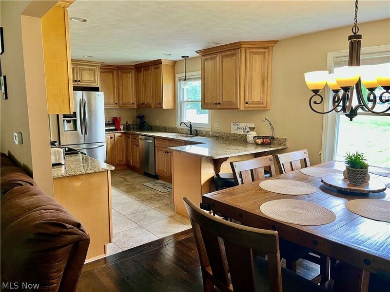 6301 Apache Lane, Poland, OH 44514 Photo 10