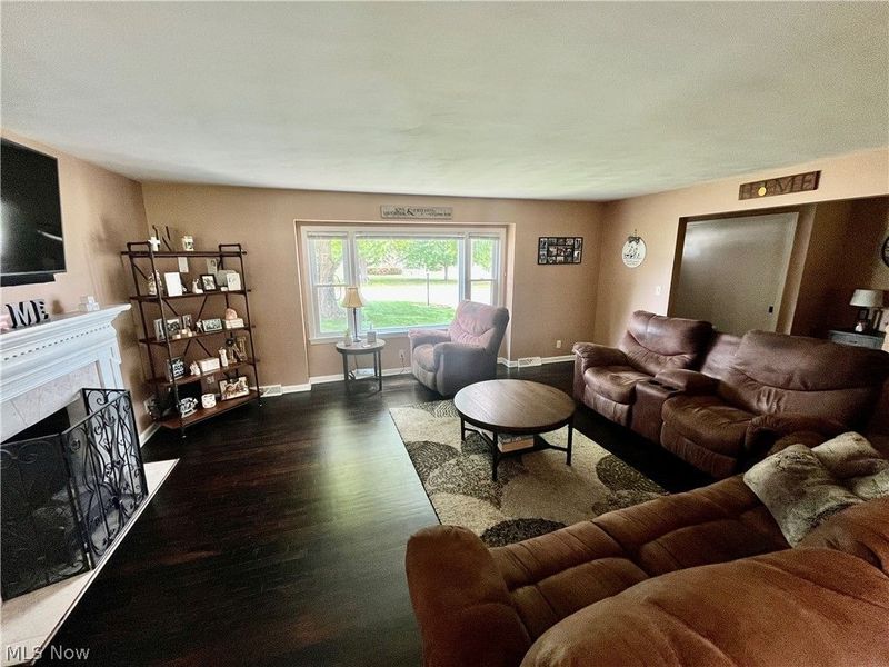 6301 Apache Lane, Poland, OH 44514 Photo 8