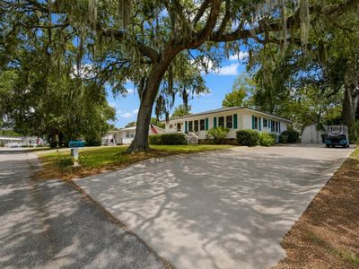 908 Wood St., North Myrtle Beach, SC 29582