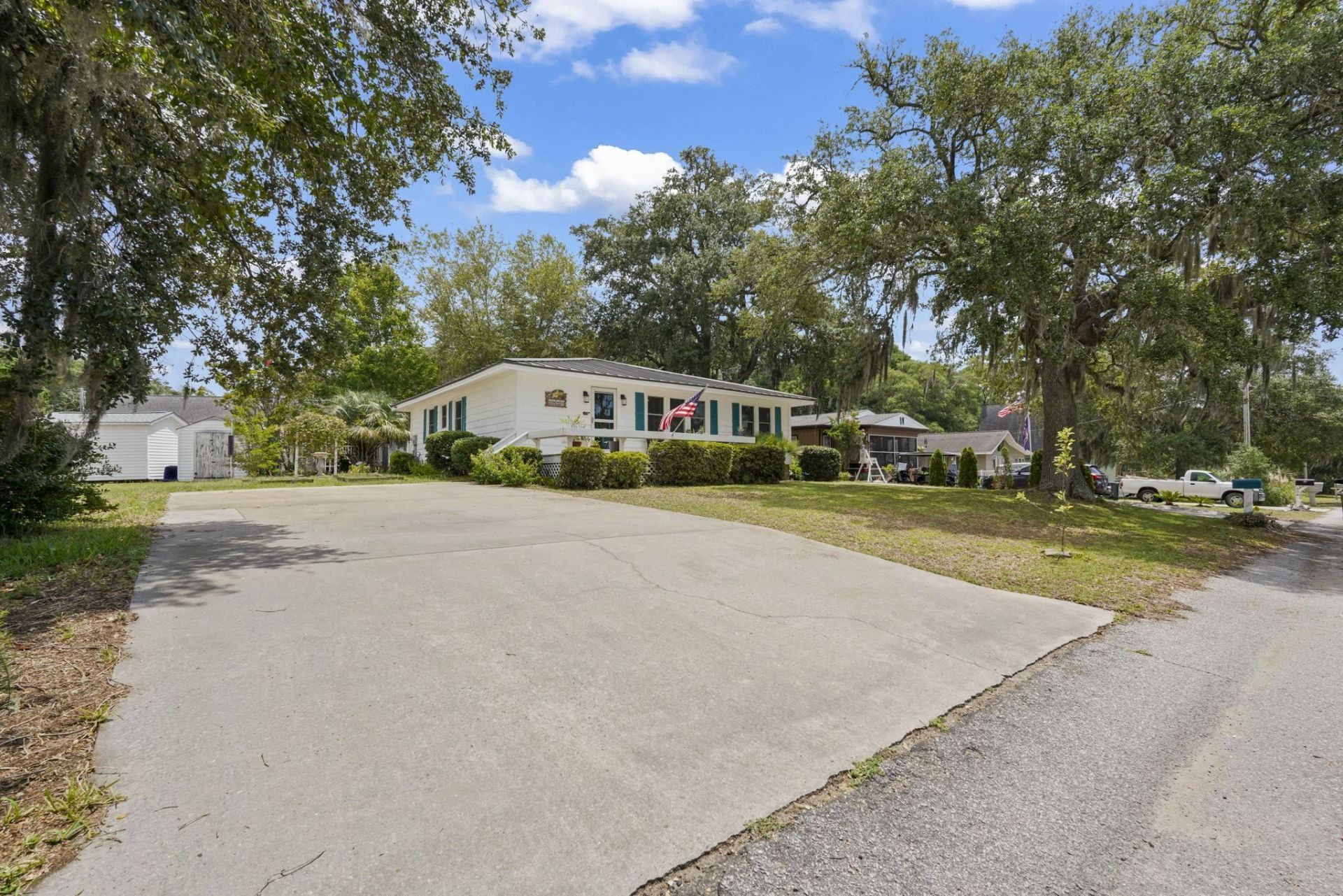 908 Wood St. Photo 24