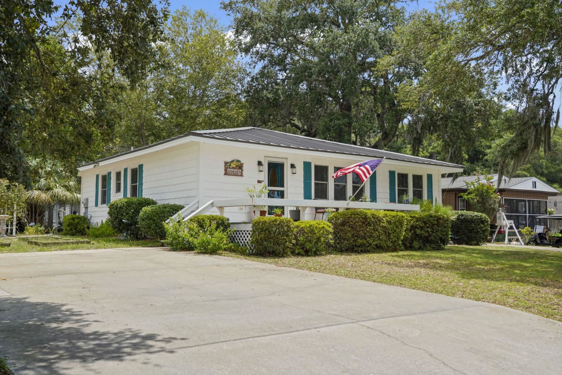 908 Wood St. Photo 5