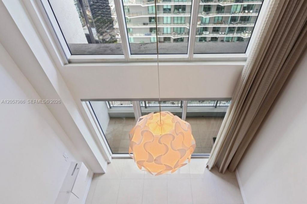 60 SW 13th St , Unit 3022, Miami, FL 33130 Photo