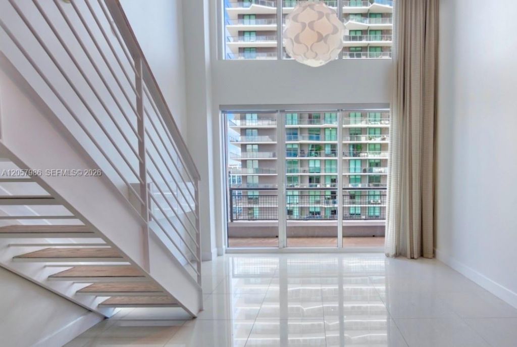 60 SW 13th St , Unit 3022, Miami, FL 33130 Photo