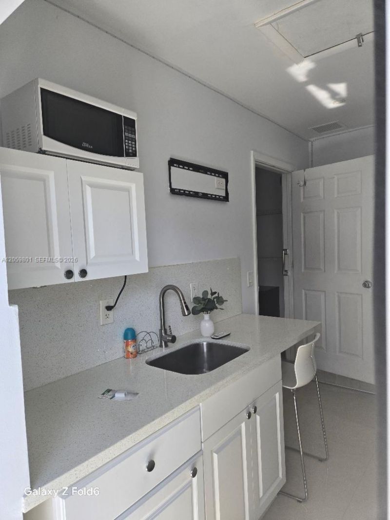 Please Call For Address, Miami, FL 33175 Photo