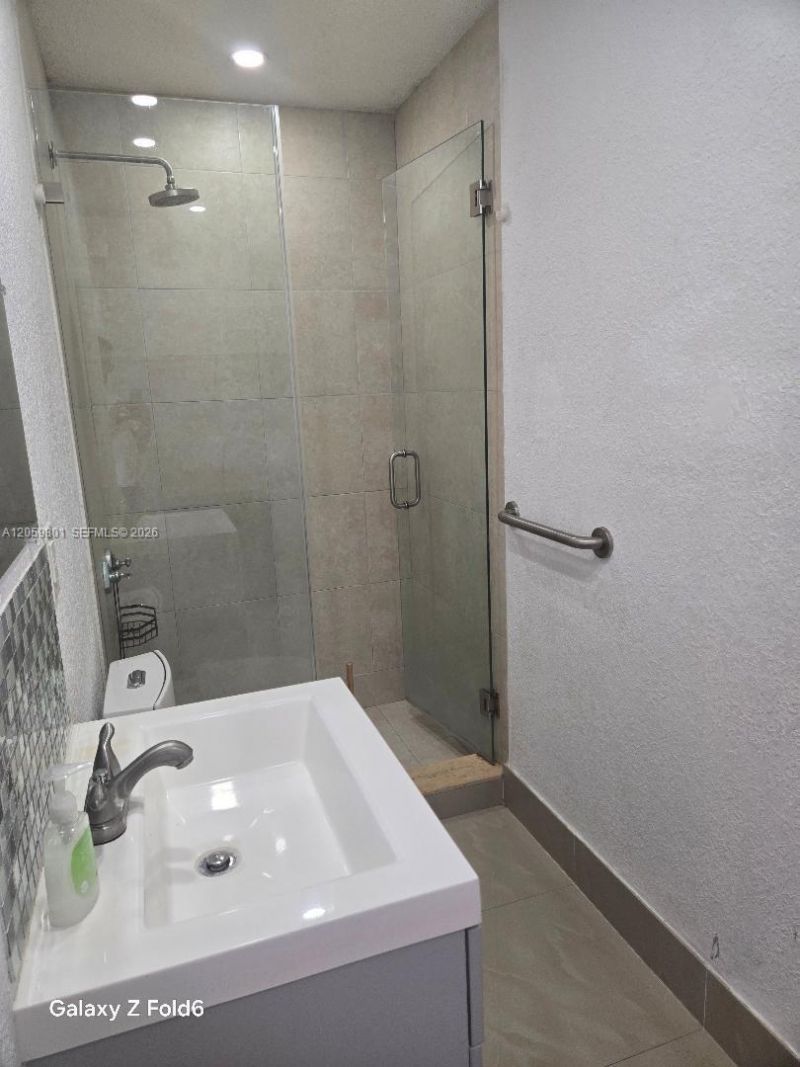 Please Call For Address, Miami, FL 33175 Photo