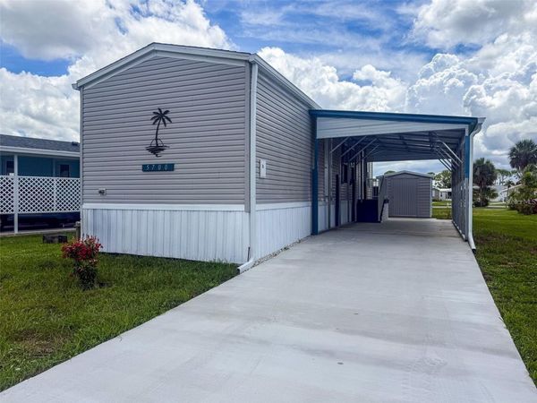 5700 HOLIDAY PARK BOULEVARD , NORTH PORT, FL 34287