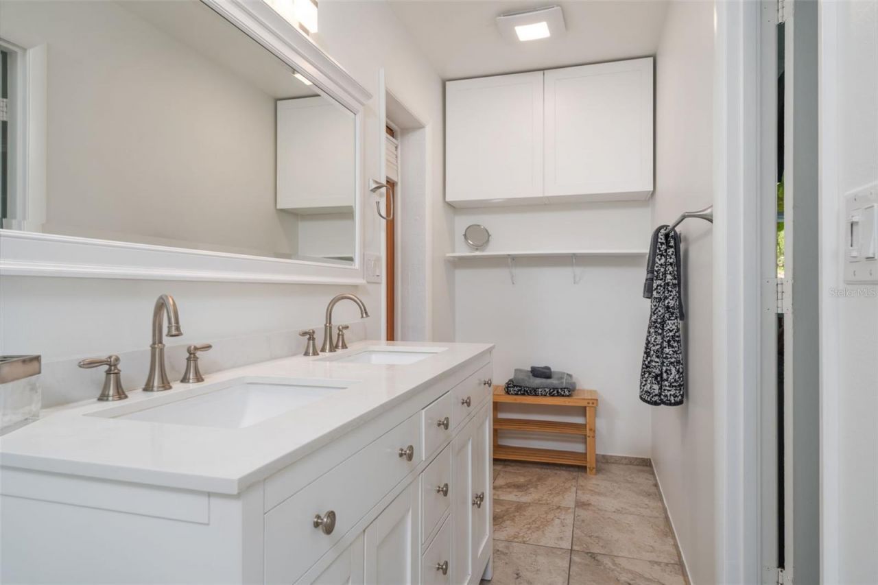 7311 Broughton Street, Sarasota, FL 34243 Photo