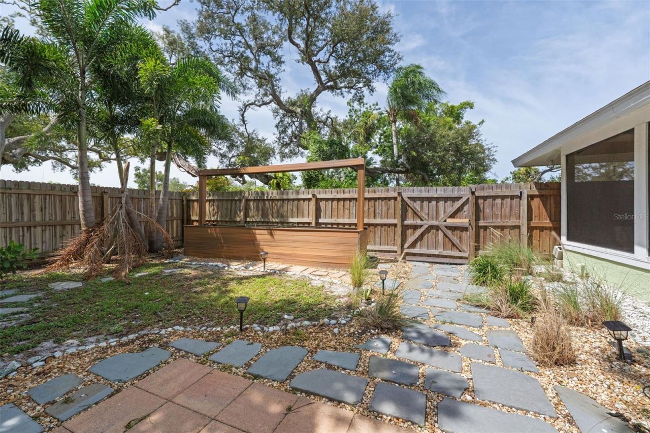 7311 Broughton Street, Sarasota, FL 34243 Photo