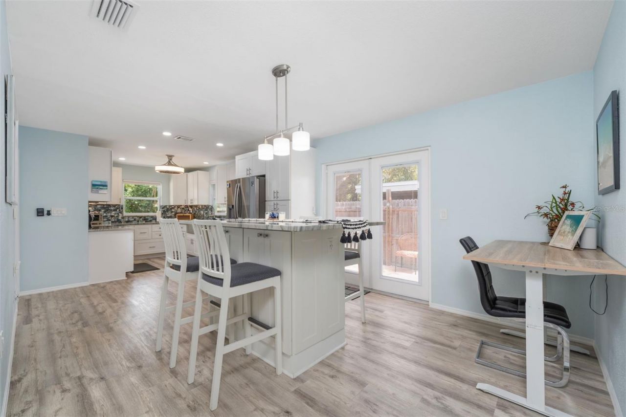 7311 Broughton Street, Sarasota, FL 34243 Photo