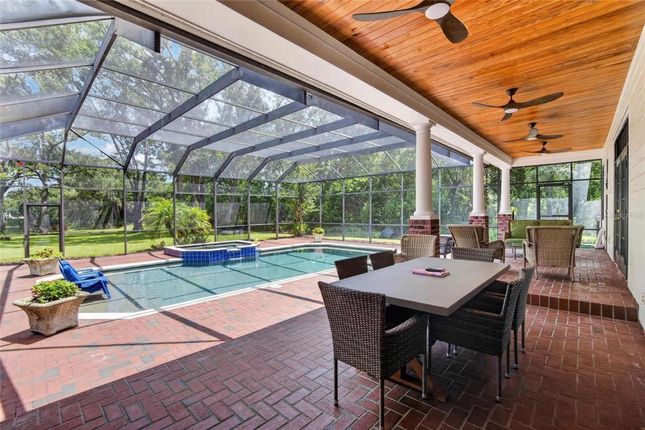 16317 Emerald Cove, Lutz, FL 33549 Photo