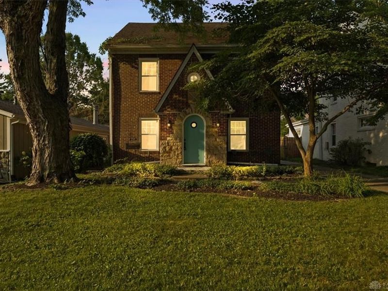 320 Claranna Avenue, Oakwood, OH 45419 Photo 2