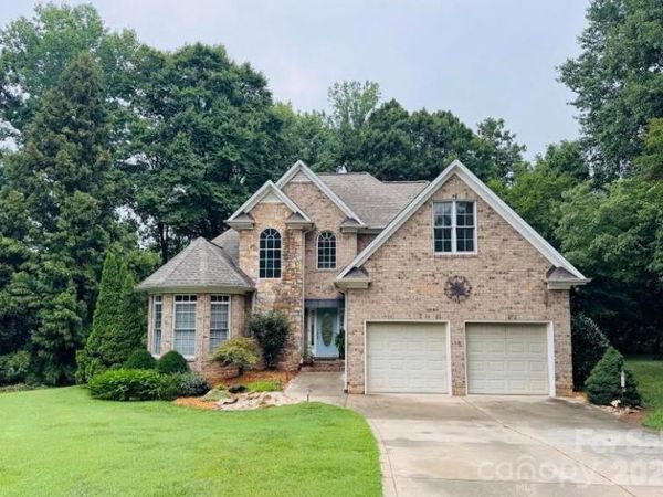 4029 Foxes Trail, Cramerton, NC 28032