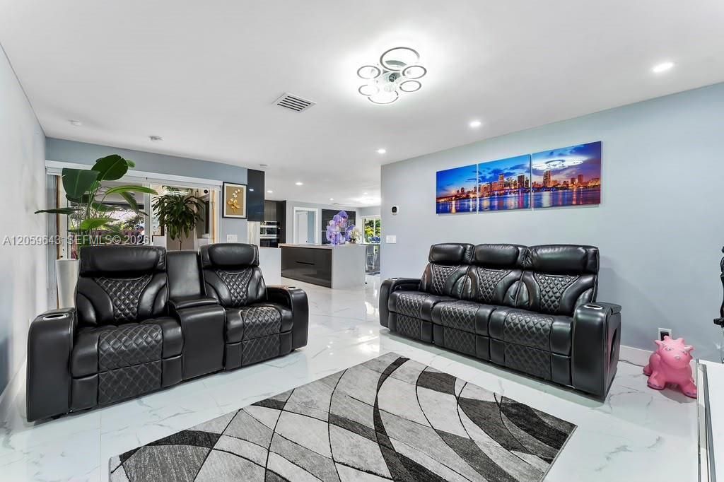 7501 NW 42nd St, Coral Springs, FL 33065 Photo