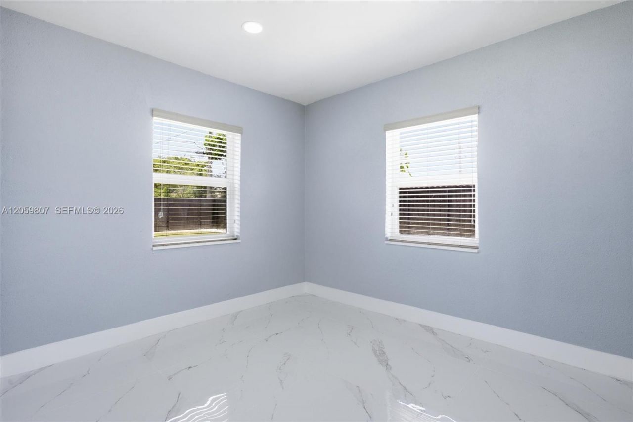 16031 NW 18th Ave , Miami Gardens, FL 33054 Photo