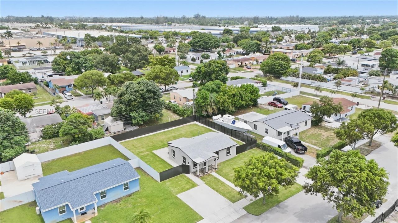 16031 NW 18th Ave , Miami Gardens, FL 33054 Photo