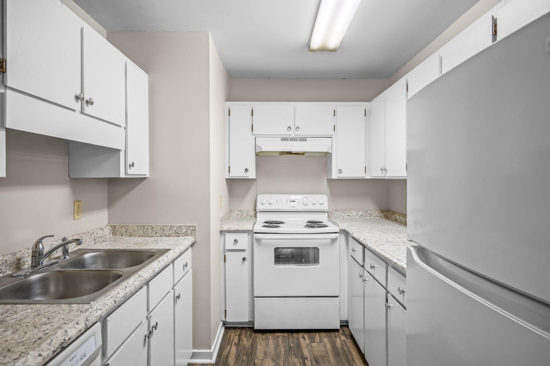 4796 Champion Way Photo 15