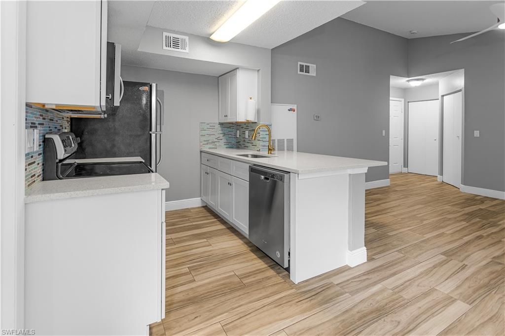 12561 Equestrian Cir, Unit 816, Fort Myers, FL 33907 Photo