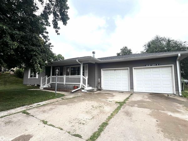 1713 Concert Street, Keokuk, IA 52632
