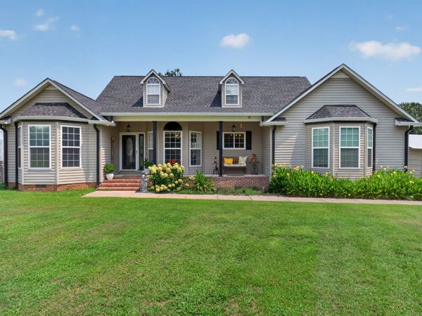 2429 Bright Hill Rd, Smithville, TN 37166