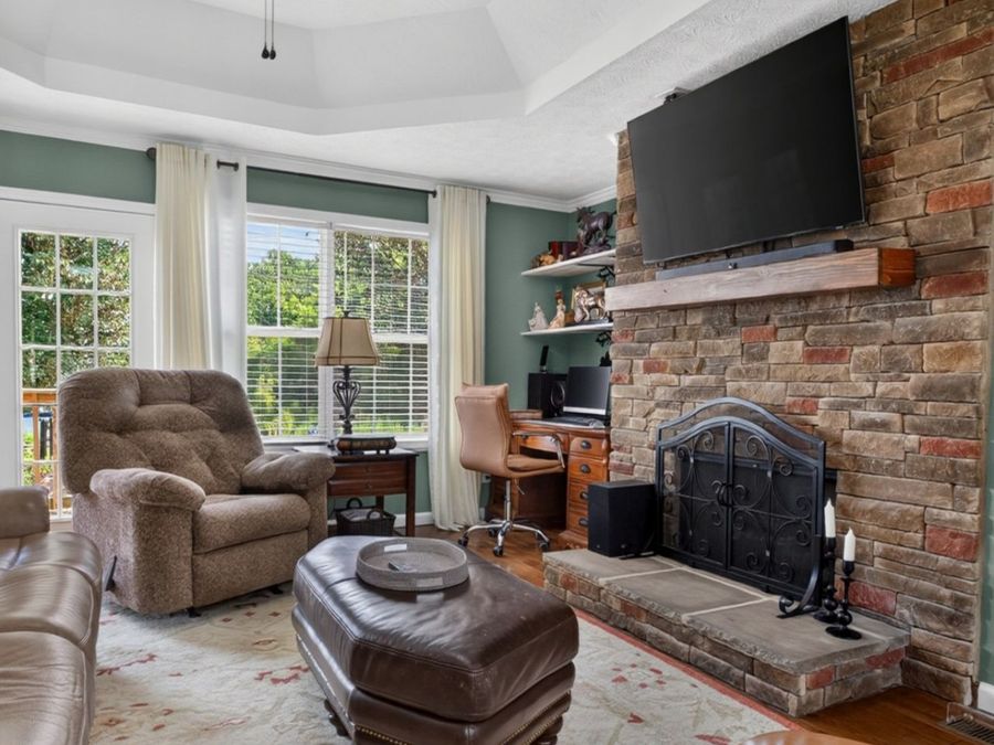 Property Image 8