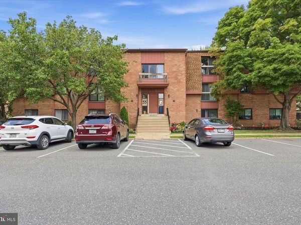 55204 DELAIRE LANDING ROAD , Unit 204, PHILADELPHIA, PA 19114