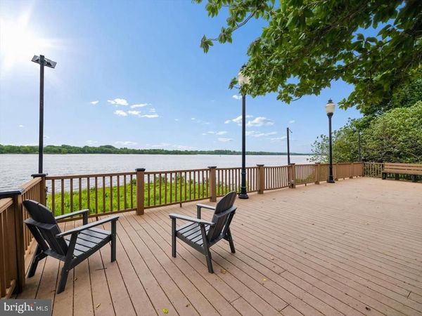 55204 DELAIRE LANDING ROAD, Unit 204, PHILADELPHIA, PA 19114